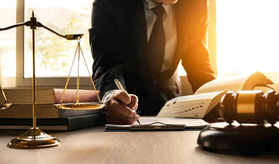 Vaterschaftstest durch einen forensischen Sachverständigen MedGene